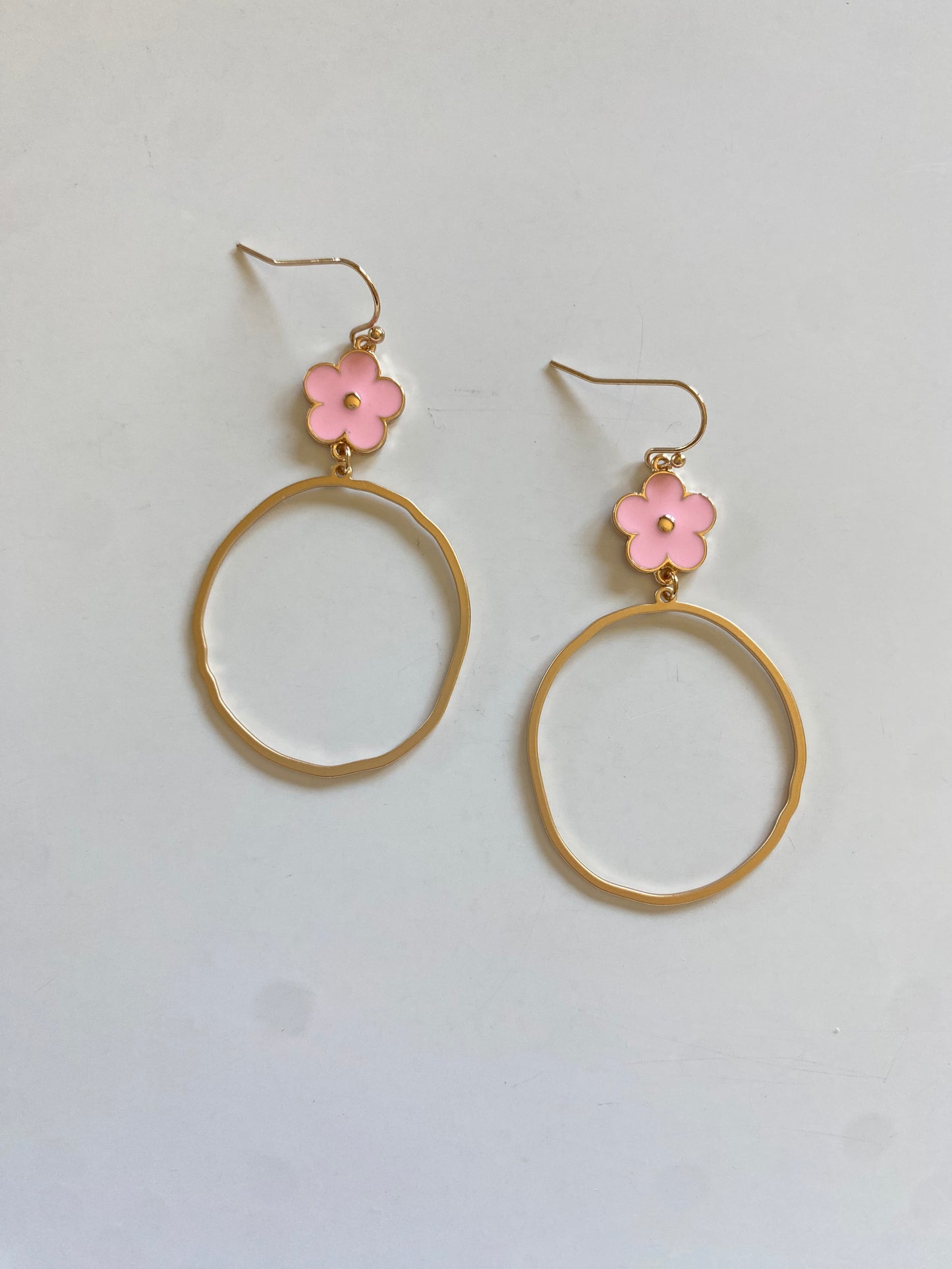 Drop flower with hoop earring