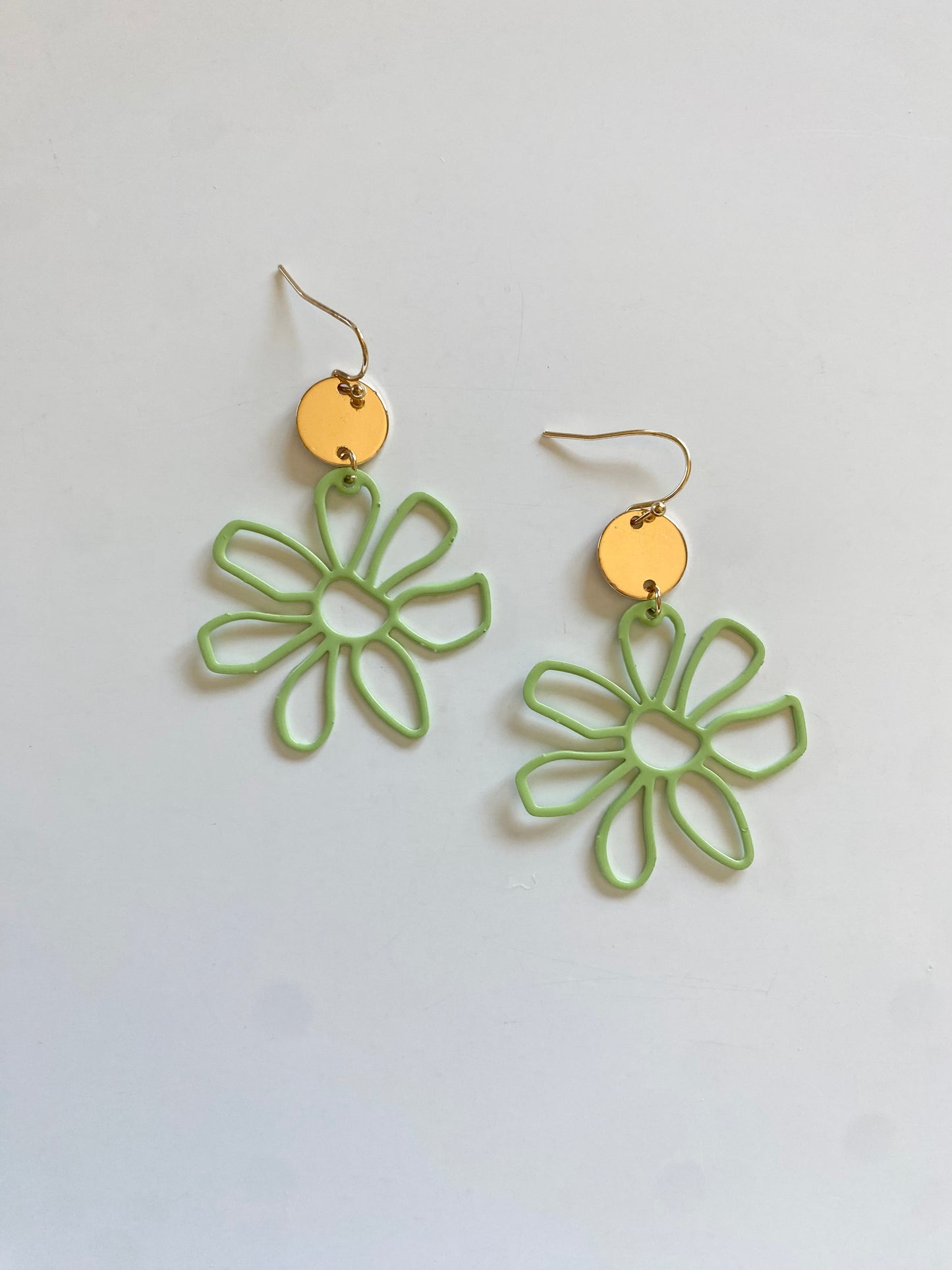 Drop flower earrings